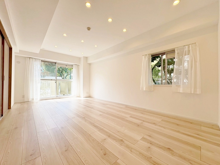 居間 豊かな居住性と、安心感を満たすクオリティが見事に調和した住空間。