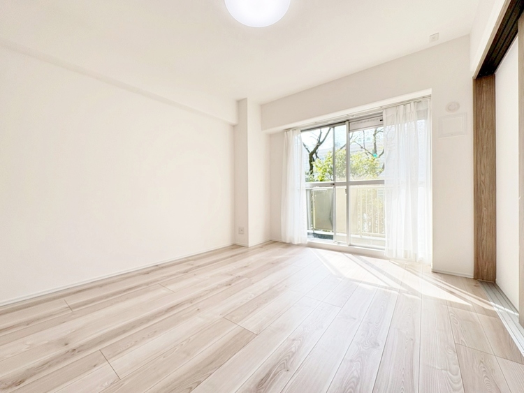 居間 過ごす時間が、たくさんの思い出として紡がれていく場所。