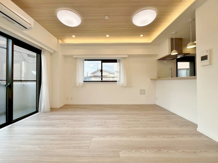 居間 豊かな居住性と、安心感を満たすクオリティが見事に調和した住空間。