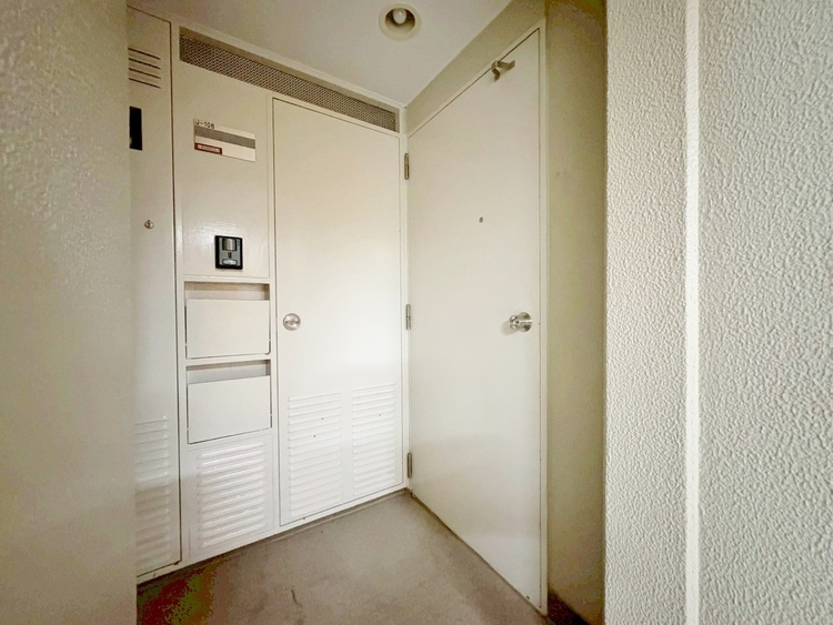 玄関 玄関を開ければ、そこは安らぎのご自宅。