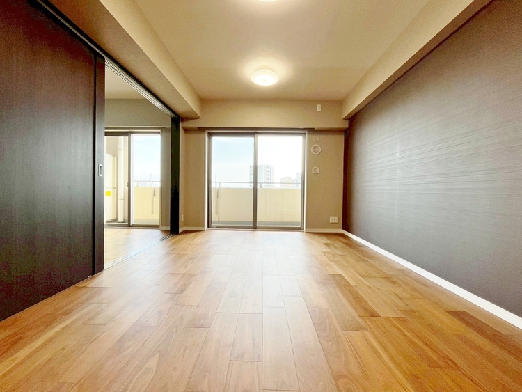 居間 豊かな居住性と、安心感を満たすクオリティが見事に調和した住空間。