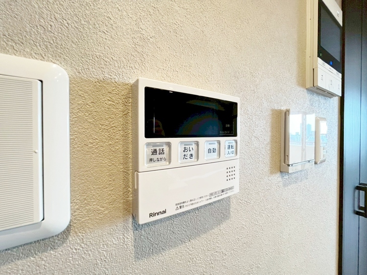 設備 見やすい画面で操作しやすい給湯パネルです。