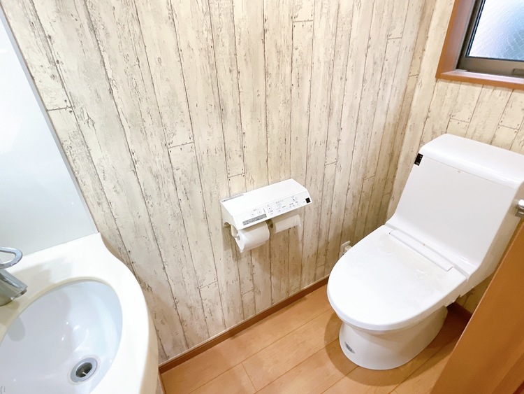 トイレ 暮らしの中のさりげないひとときの快適さにも、こだわりを、持って設備を配しております。