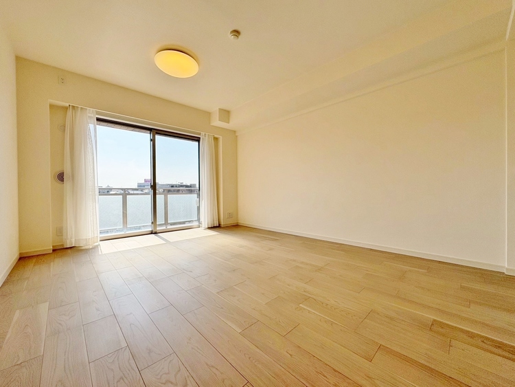 居間 飾り過ぎないシンプルな内装と偏り過ぎないデザインで統一しました。