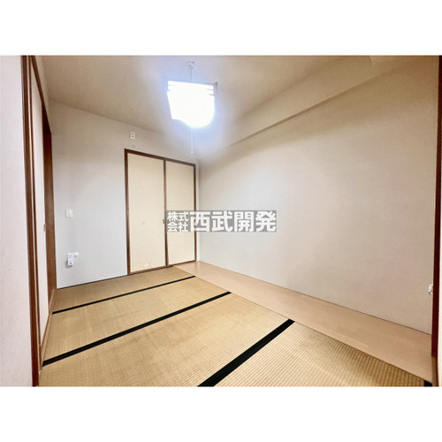 アンビシャス久米川の物件画像