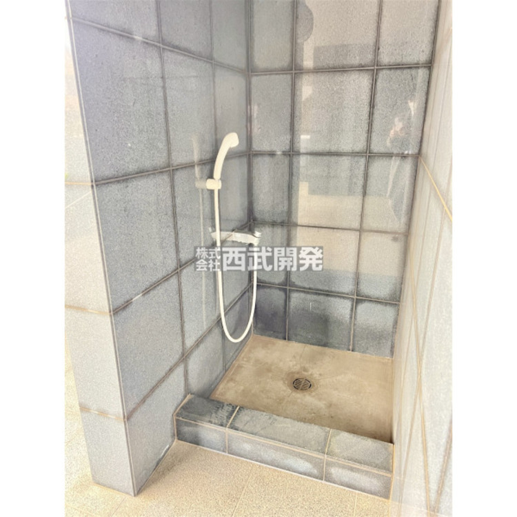 その他 ペットの足洗い場です。ペットと暮らせる（細則有）ことがお勧めポイントの一つです。より一層明るい毎日が想像できますね。