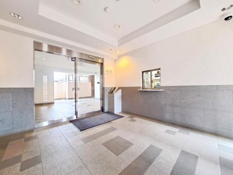 その他 管理の行き届いた清潔感のあるロビー。毎日帰ってくるのが楽しみになります。