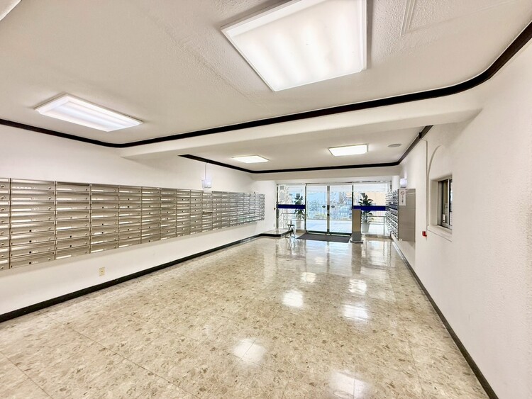 その他 館内は静寂な中が保たれており、管理が行き届いている印象を受けました。