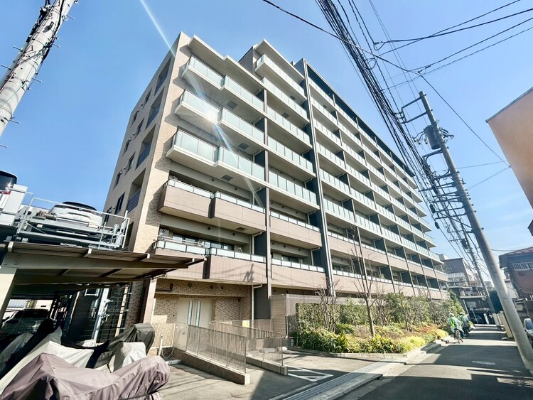 その他 飽きのこないシンプルモダンな外観です。