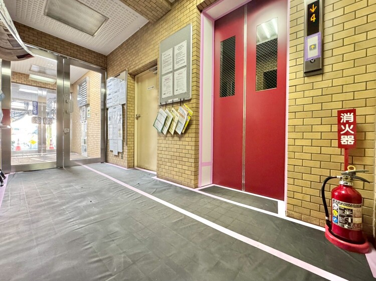 その他 館内は静寂な中が保たれており、管理が行き届いている印象を受けました。