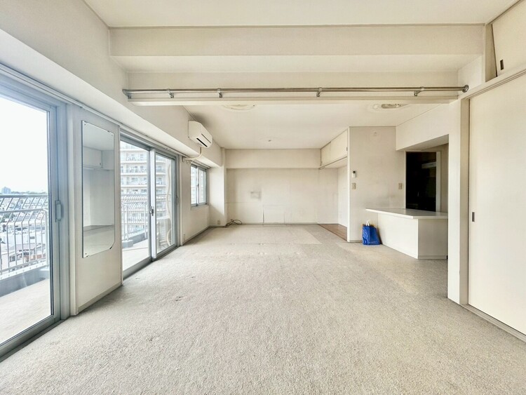 その他 シンプルな内装と偏り過ぎないデザインで統一しました。