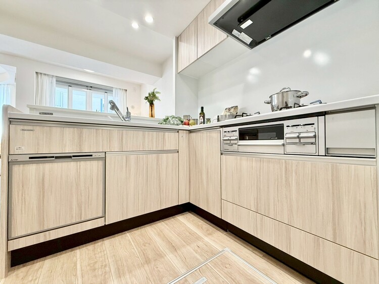 その他 開放感のあるキッチンスペース。調理をしながら、会話も弾みそうですね。