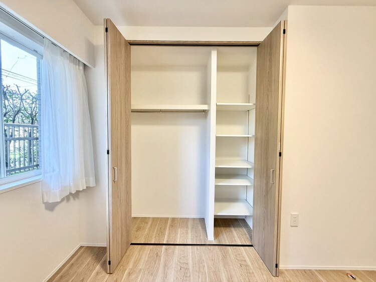 その他 家電やスーツケース、ストック品など何でも片付く嬉しい空間です。