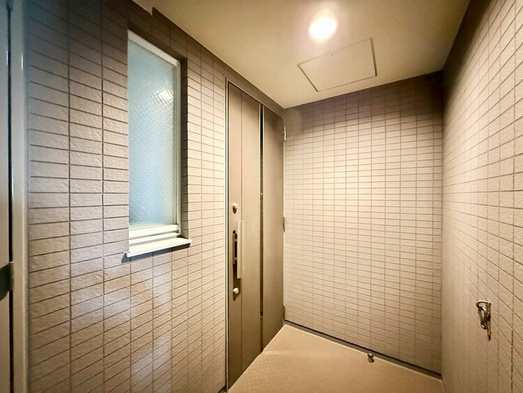 その他 清潔感のある落ち着いた雰囲気の玄関です。