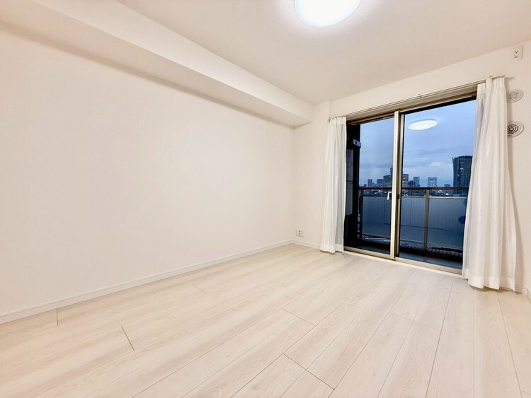 その他 清かで艶やかな時間をもたらしてくれる室内です。