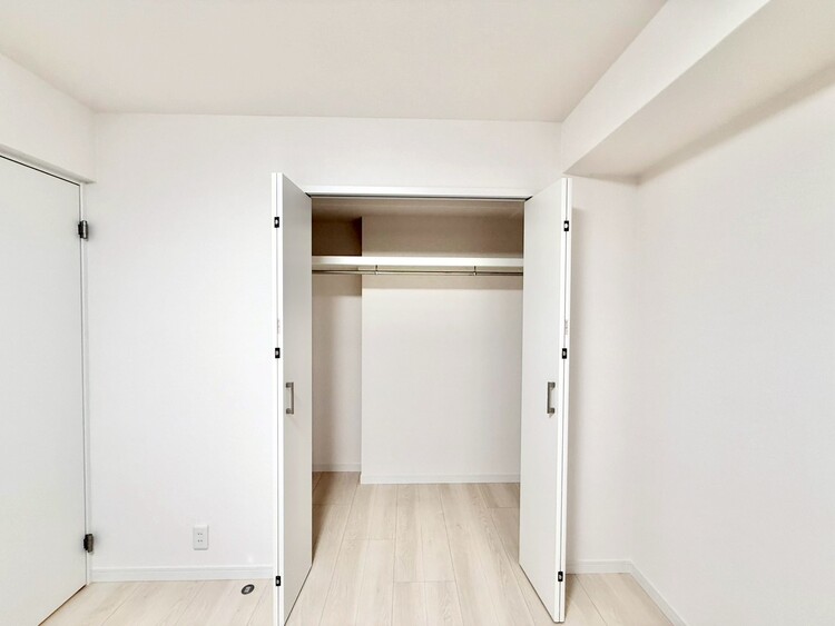 その他 家電やスーツケース、ストック品など何でも片付く嬉しい空間です。