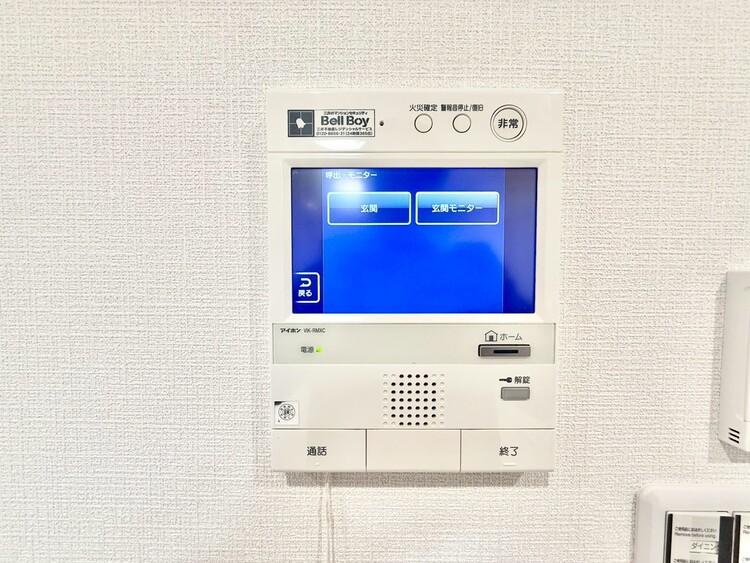 その他 誰が来てもわかる様にモニター付きインターホンを設置。