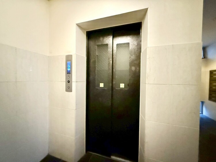 その他 エレベーター完備のため荷物が多くなっても安心。