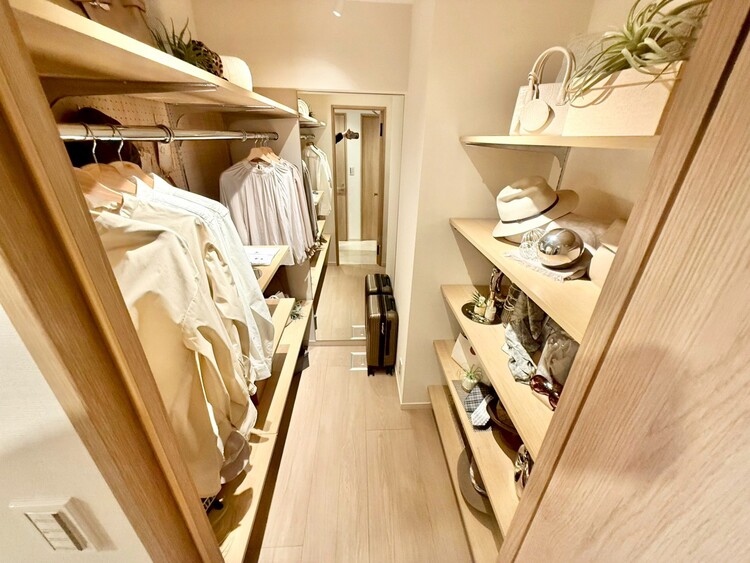 その他 収納スペースが付いていて、お部屋を広く使っていただけます。