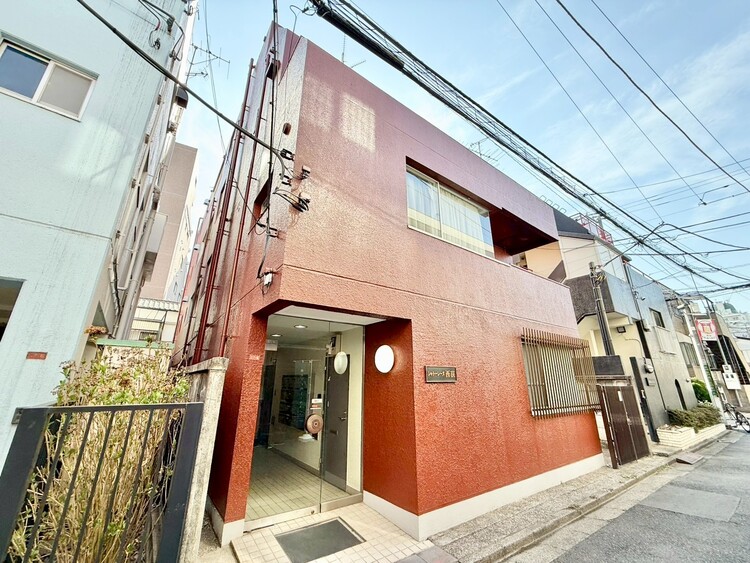 その他 飽きのこないシンプルモダンな外観です。