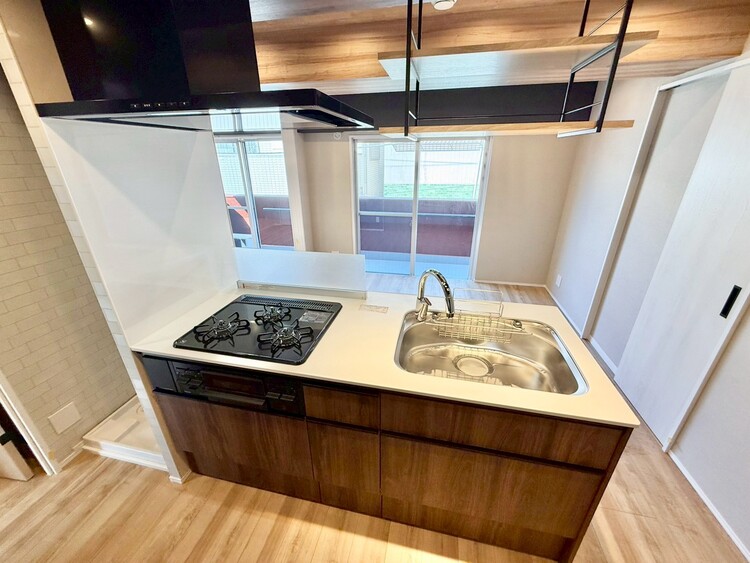 その他 使いやすくスタイリッシュなキッチン空間になっております。