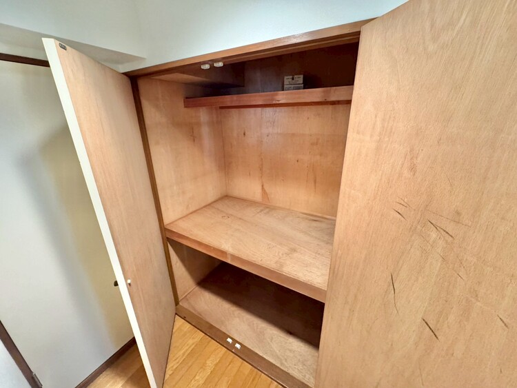 その他 家電やスーツケース、ストック品など何でも片付く嬉しい空間です。