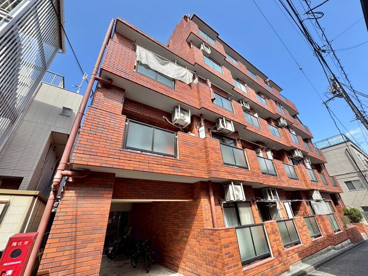 その他 飽きのこないシンプルモダンな外観です。