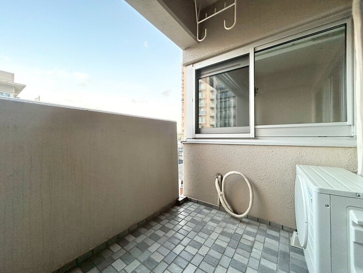 その他 朝の澄んだ空気や、夕方に吹く清々しい風を感じられるバルコニー。