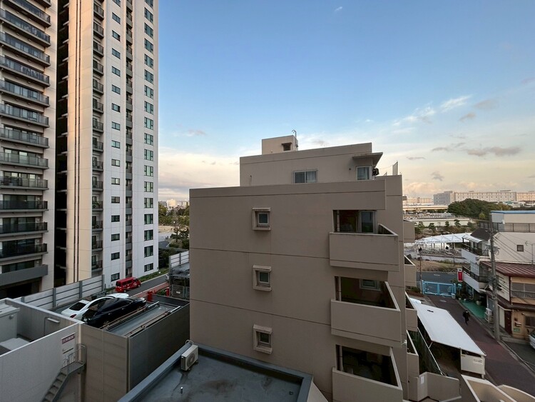 その他 眺望や窓からの景色が良いと、家で過ごす時間も快適です。