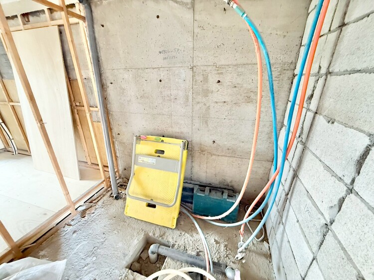 その他 十分な広さの脱衣所。