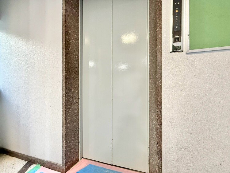 その他 エレベーター完備のため荷物が多くなっても安心。