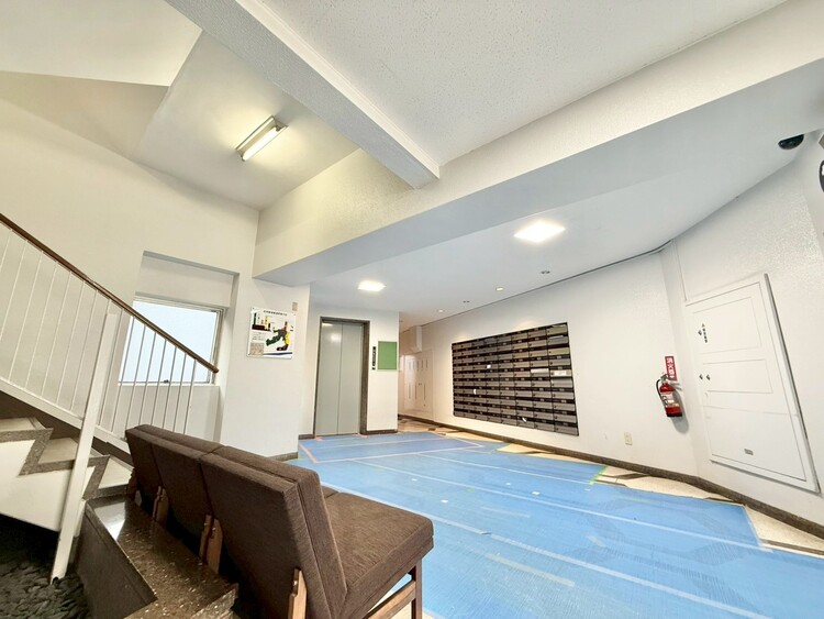 その他 館内は静寂な中が保たれており、管理が行き届いている印象を受けました。