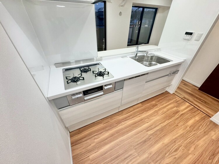 その他 使いやすくスタイリッシュなキッチン空間になっております。