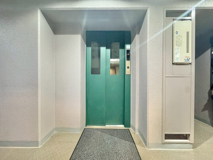 その他 エレベーター完備のため荷物が多くなっても安心。