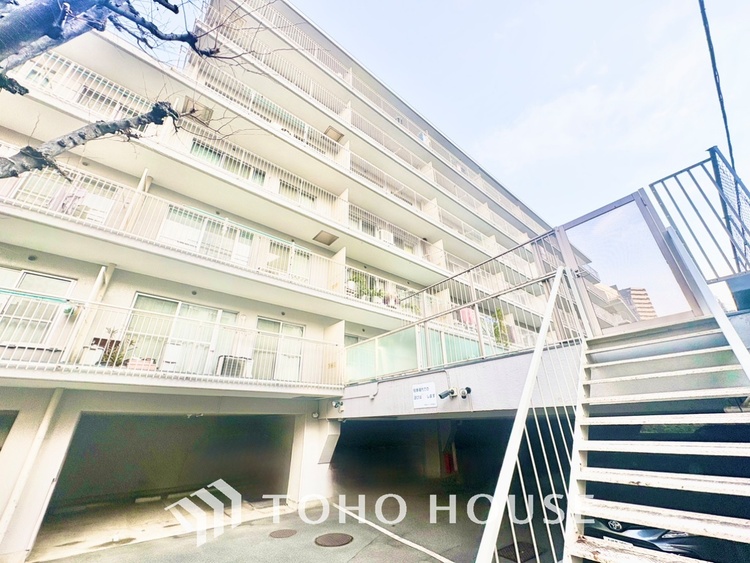 外観 ◆エレベーター◆日々の生活での上り下りが楽になります。エレベーターがあると高齢者の方や重い荷物を運ぶ際にも重宝します。