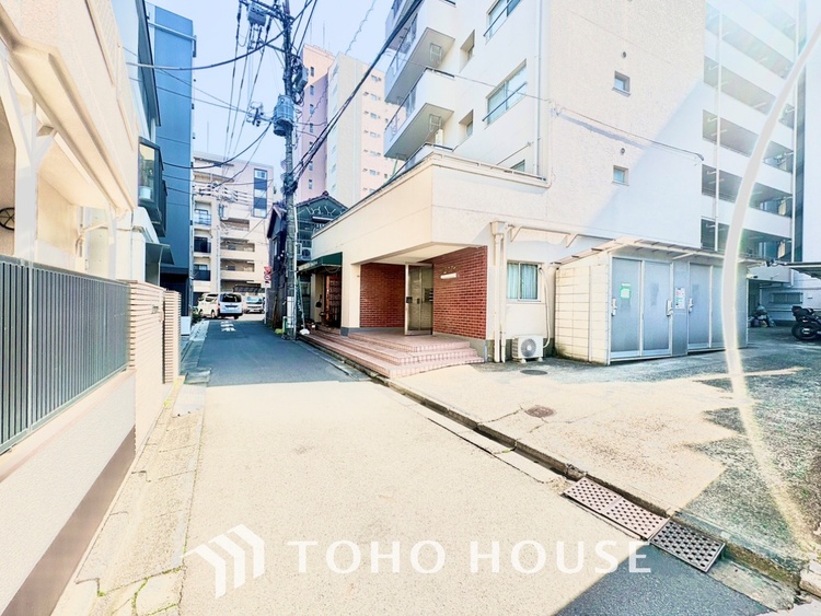 外観 ◆館銘板◆　建物に込めた気持ちが伝わってくる気がします。