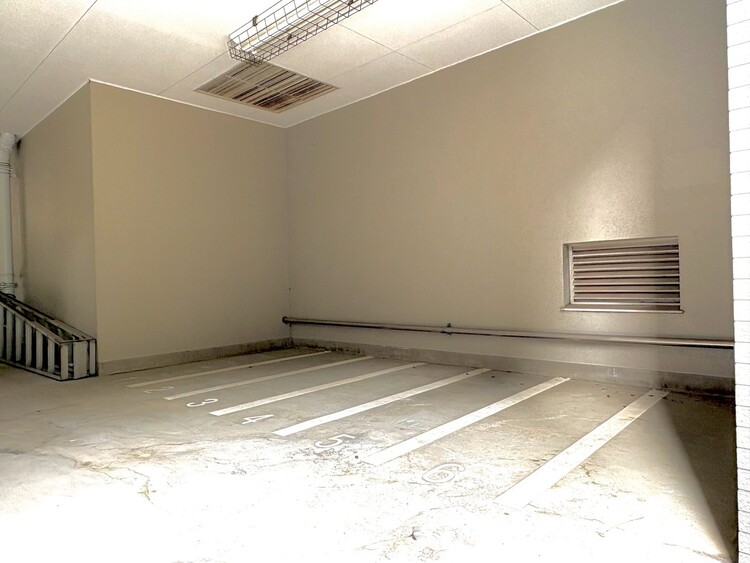 その他 【Bicycle parking area】自転車を安心して置ける駐輪スペース。日々の暮らしに便利な設備です。