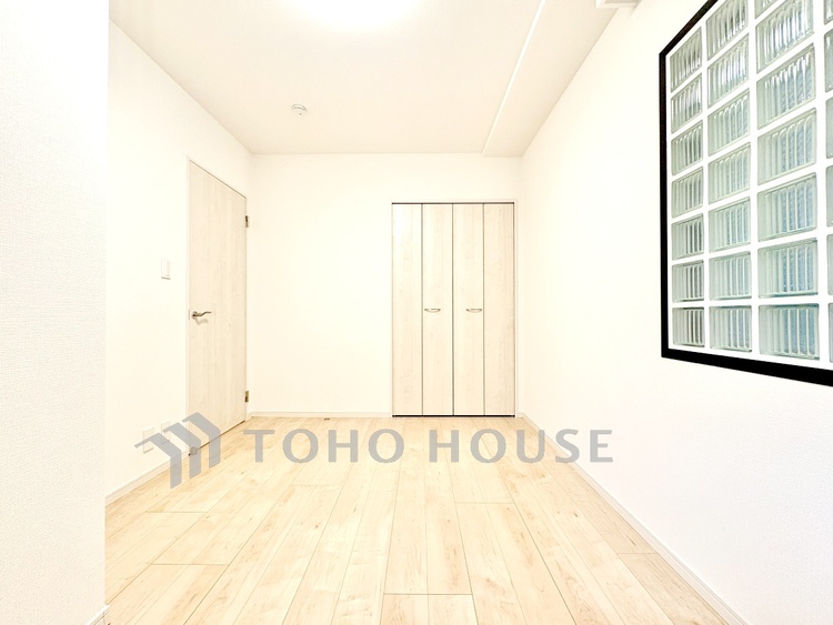 内装 【居室】シンプルで使いやすく、どんな家具にも馴染む居室です。