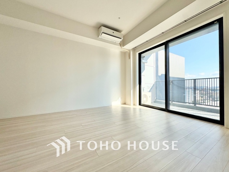 内装 【LIVING】◆住む喜び、楽しさ、感動◆を君と共有したい。いつまでもずっと家族を見渡せるこの広い空間で。