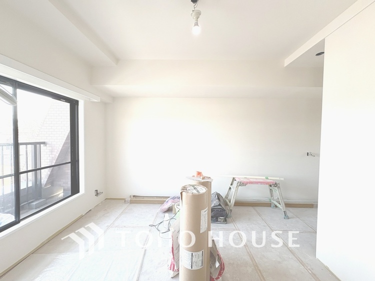 内装 現在改装中◆眩い◆光が燦々と入り、家族の笑顔を照らす。「いつまでも続いて」と願う夢のような毎日がここにある。