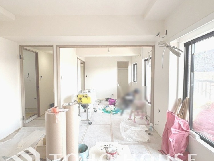 内装 現在改装中◆住む喜び、楽しさ、感動◆を君と共有したい。いつまでもずっと家族を見渡せるこの広い空間で。