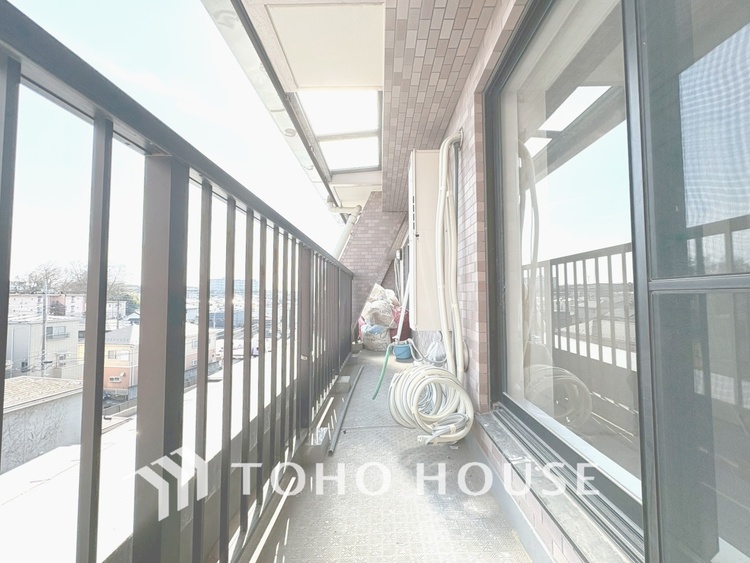 バルコニー 【BALCONY】◆Open new door◆扉の向こうには青空が広がっている。