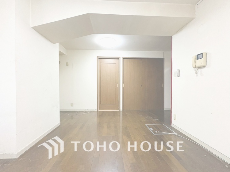 内装 【LIVING】◆住む喜び、楽しさ、感動◆を君と共有したい。いつまでもずっと家族を見渡せるこの広い空間で。