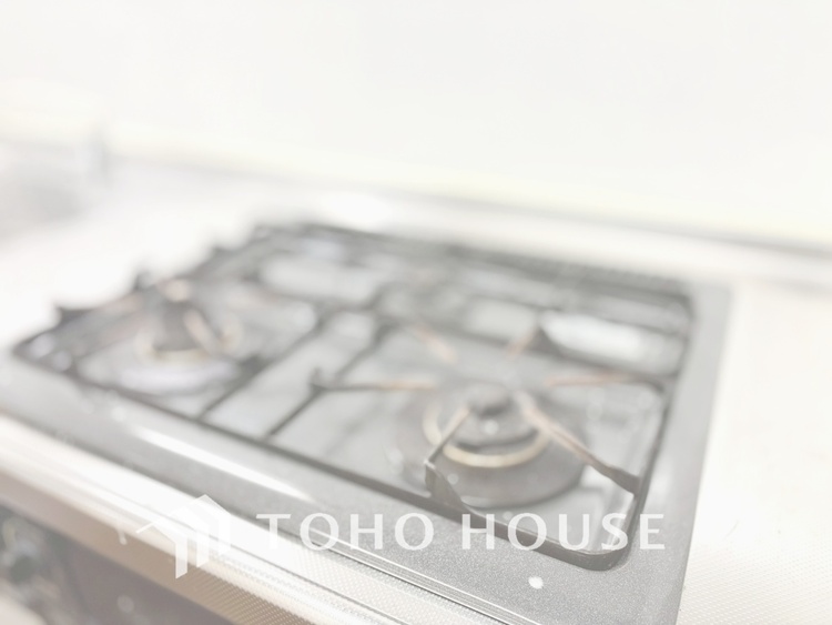 キッチン 【KITCHEN】◆家族のおはよう◆の声を笑顔で迎えてあげられるシステムキッチン。朝ごはんが楽しみでちょっと早起きしたくなるんです。