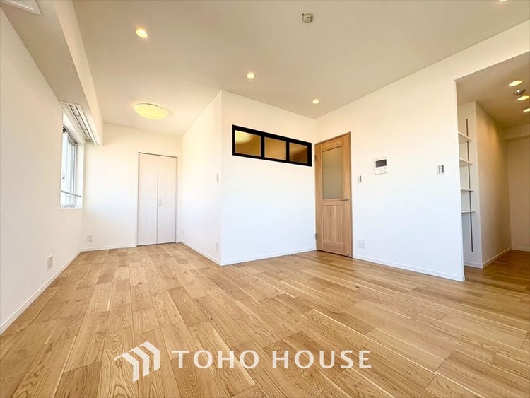 内装 【LIVING】◆Sunshine◆光が燦々と入り、いるだけで気持ちいい。「開放的でゆとりあるお部屋です。」