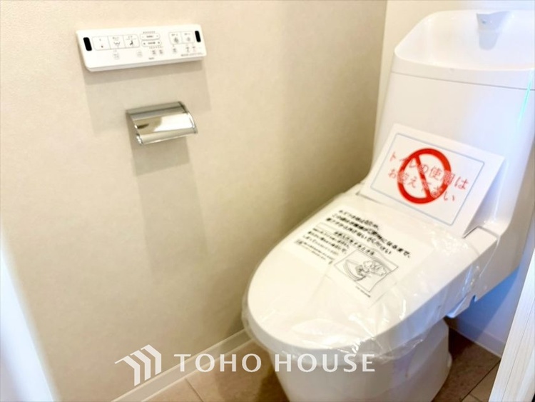 トイレ 【TOILET】◆快適◆な生活に不可欠。節水型の高性能トイレを新設。