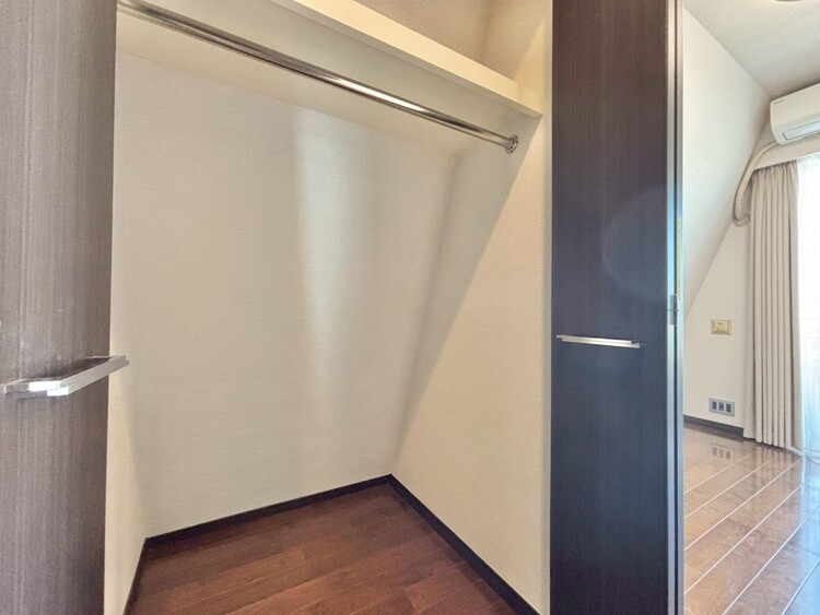 その他 収納スペースが付いていて、お部屋を広く使っていただけます。