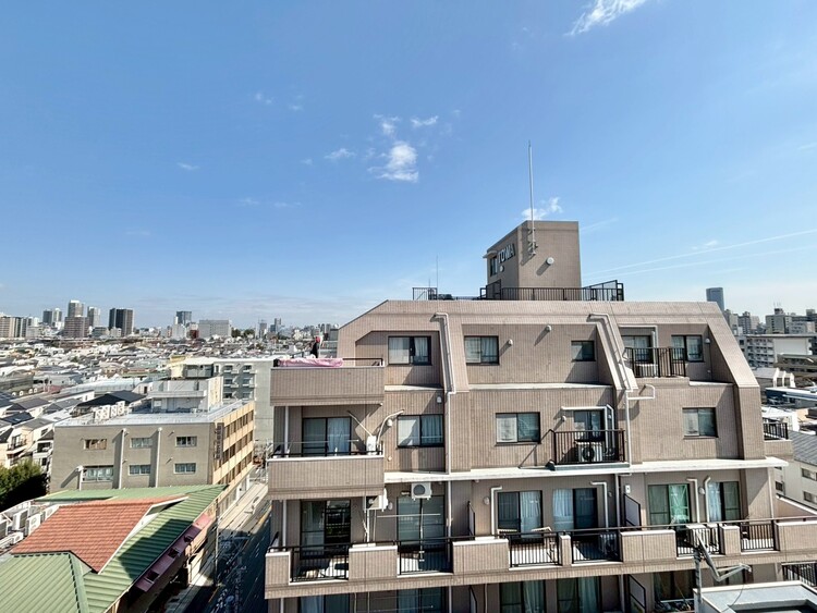 その他 眺望や窓からの景色が良いと、家で過ごす時間も快適です。