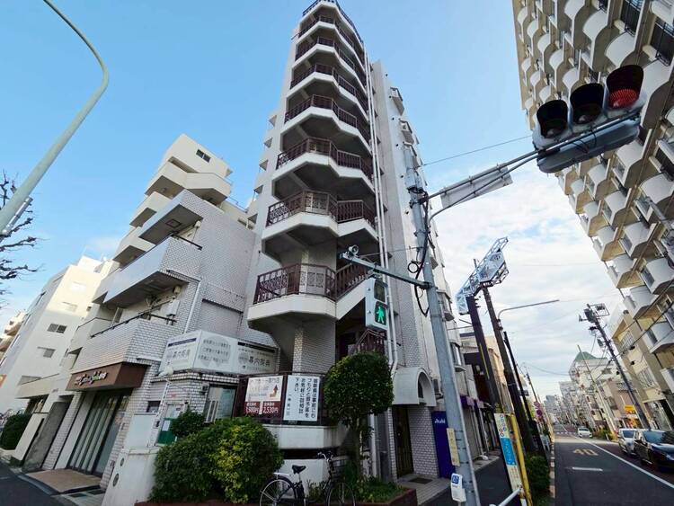 その他 飽きのこないシンプルモダンな外観です。