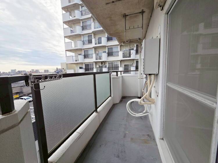 その他 朝の澄んだ空気や、夕方に吹く清々しい風を感じられるバルコニー。